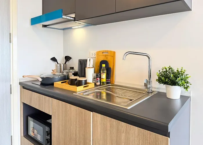 Apartment Near Bts - Near Iconsiam - Pool And Gym - Sontana *